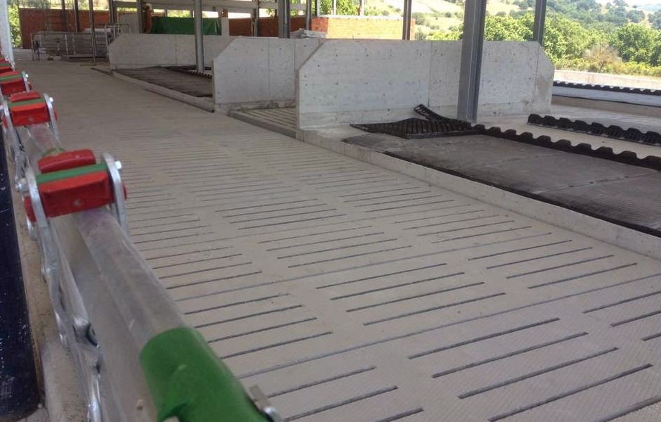 Büyükbaş Ahır Prefabrik Betonarme Izgara Fiyatları